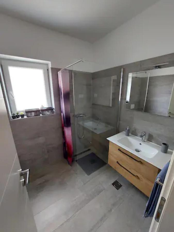 Modern Apartment Ana プレマントゥーラ エクステリア 写真